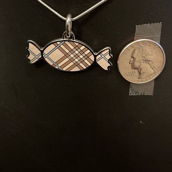 Burberry Choker  - Picture 7 of 7